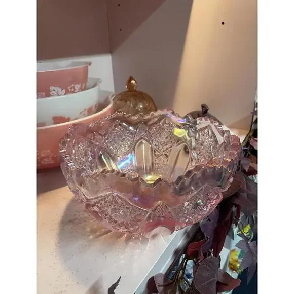 L.E. Smith Vintage Comet in the Stars Pink Bowl-Carnival Glass, Art Deco